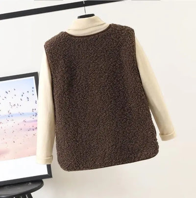 Sarah | Women’s Relaxed Fit Sleeveless Outerwear Vest