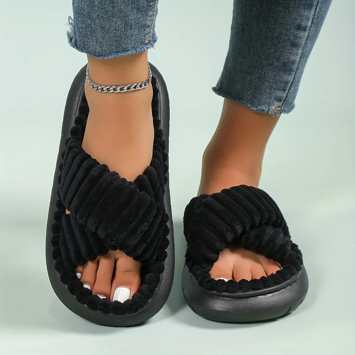 Dakota | Women’s Plush Cross-Band Slide Slippers