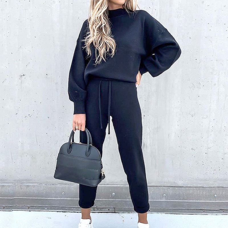Megan | Women’s Cozy Two-Piece Tracksuit Outfit