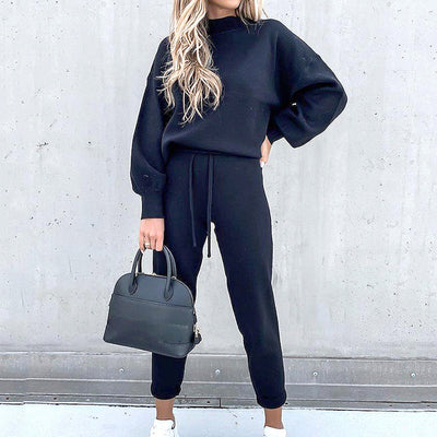 Megan | Women’s Cozy Two-Piece Tracksuit Outfit